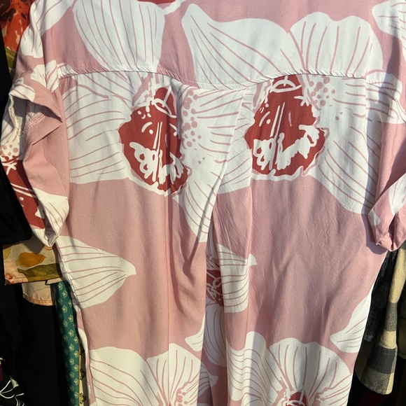 Paradise Now orchid Pink Floral Button Down Shirt - Picture 2 of 4